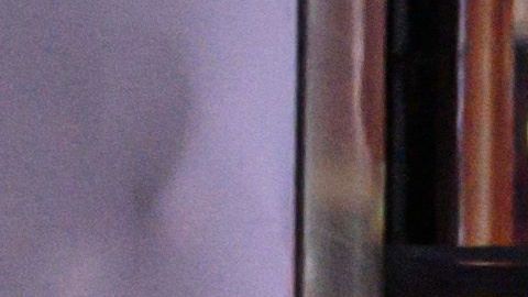 El Sol se pone alineado con las calles de Manhattan que corren de este a oeste.