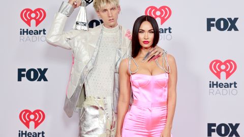 En febrero de este año se comenzó a hablar sobre la supuesta separación de Machine Gun Kelly y Megan Fox.