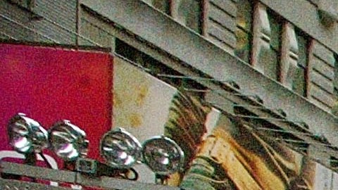 Dispararon a dos policías que investigaban una residencia en Nueva York: el sospechoso murió durante el tiroteo