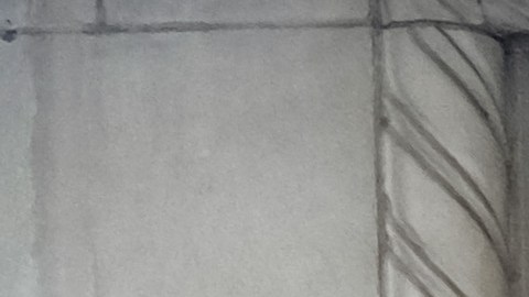 Anteriormente en el hotel Stewart hubo otra disputa donde dos sujetos le lanzaron botellas a otro hombre.