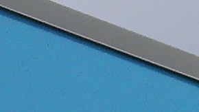 Esta minicasa ofrece todo lo necesario para vivir en un lugar confortable