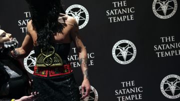 Imágenes del club "The Satanic Temple".
