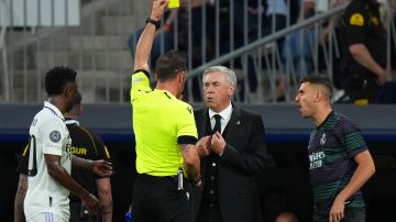 Carlo Ancelotti criticó el arbitraje.