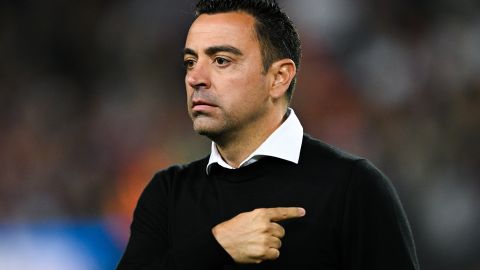 Xavi Hernández condenó los insultos contra Vinícius Jr.