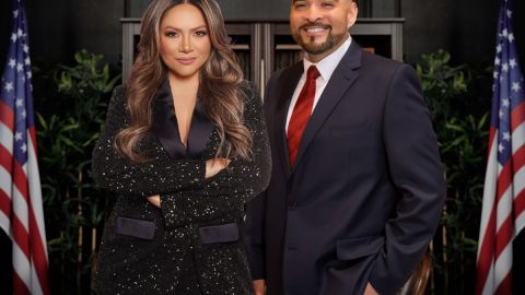 Amiga y cliente de Brigante Immigration Law Group, la cantante Helen Ochoa, está trabajando con el abogado de Brigante Immigration Law Group, Eduardo Herrera.