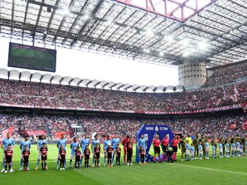El San Siro será la sede del partido de ida entre Milan en Inter.
