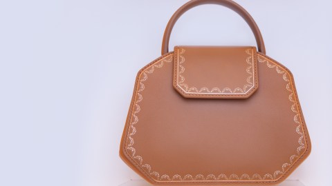 bolso-cartier-usado-9-mil-dolares-subasta