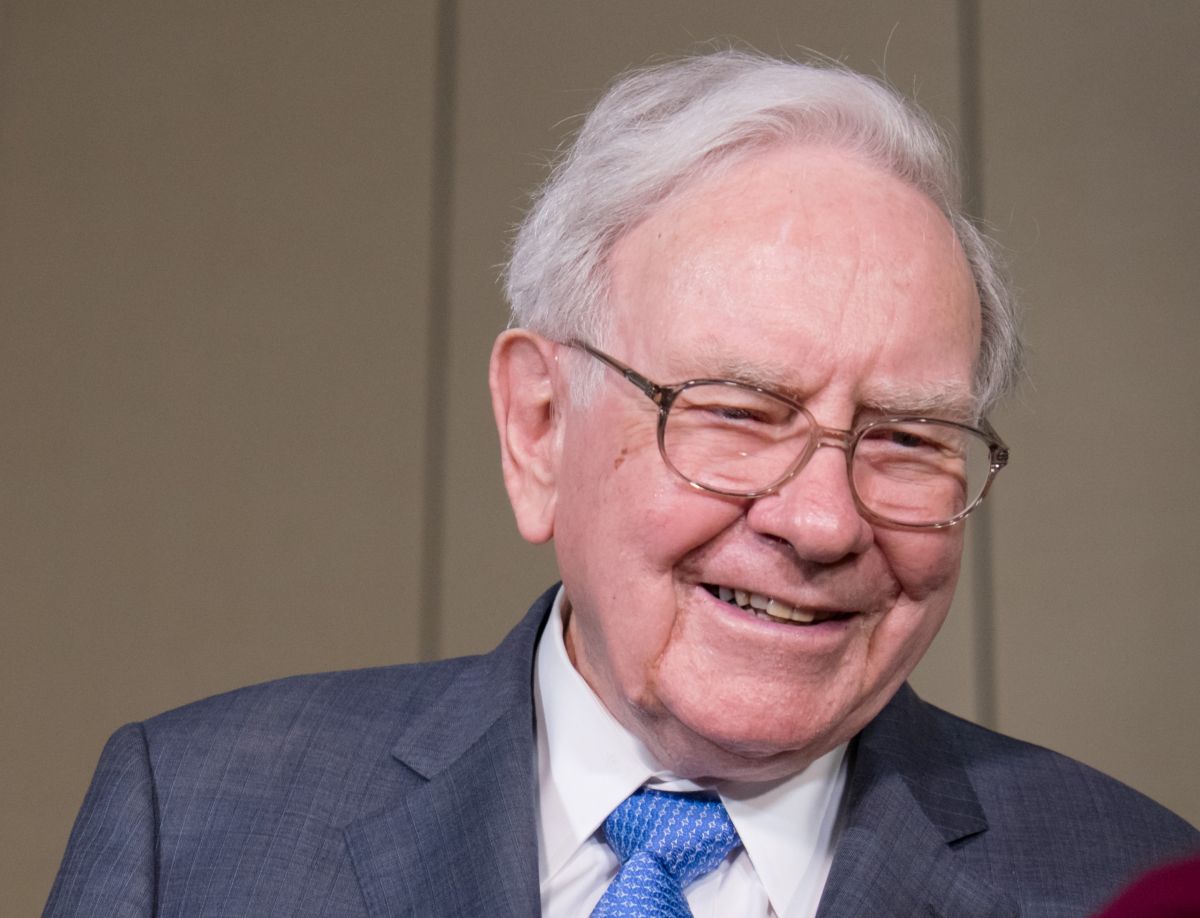 Warren Buffett, the sixth richest man in the world, only spends $3 on his daily breakfast
