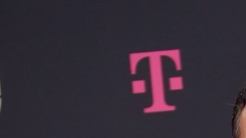 El cantante Marc Anthony y Nadia Ferreira anunciaron que ya se convirtieron en padres.