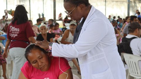 Las jornadas son iniciativa de la empresaria y regidora Dilma Barrios Escobar, quien se ha organizado con la New York State Nurse Assosiation.