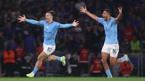 Jack Grealish (izquierda) y Rodri celebran tras ganar la Champions League.