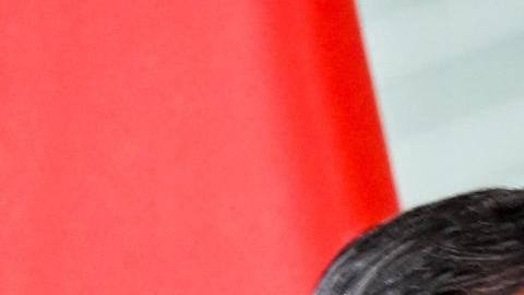 El canciller alemán, Olaf Scholz, y el primer ministro chino, Li Qiang.