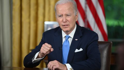 Biden se dirigió a la nación para explicar el acuerdo para elevar el techo de la deuda.