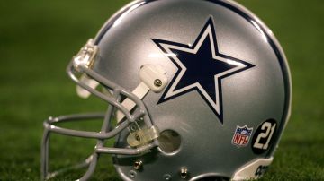 Dallas Cowboys se convirtió en el equipo con más ganancias del mundo con $1,171 millones de dólares, según Forbes