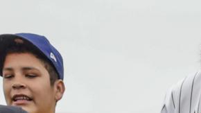 Dominicano Fernando Tatis Jr. impartió clínica de béisbol a cientos de niños en México