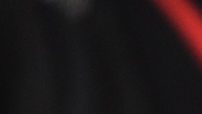 Activista política Laura Loomer convoca manifestación de apoyo para Trump, quien se presentará en una corte de Miami este martes