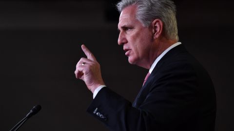 Vocero de la Cámara de Representantes, Kevin McCarthy, opina que Trump aún puede derrotar a Biden en las elecciones