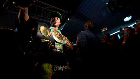 Errol Spence Jr. en su pelea con Yordenis Ugas.