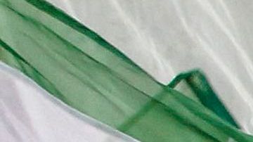 Los hinchas del Atlético Nacional se enfrentaron a la policía de Paraguay.