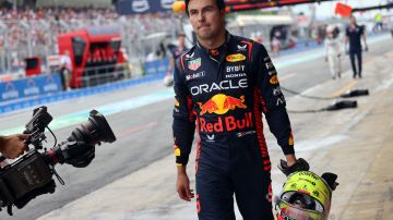 Checo Pérez luego de quedar eliminado de la Q2 en la Pole Position del Gran Premio de España.