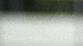 Kenzo (derecha) comparte con su hermano Giulian en una playa de Córcega, un día después de ser asaltado en Estadio de Ajaccio.