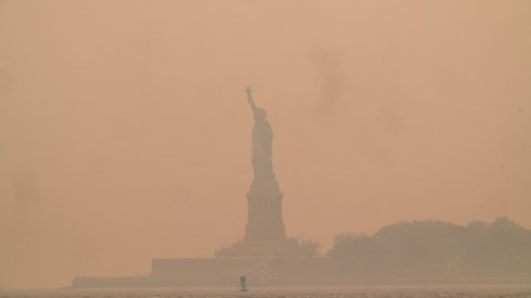 La mala calidad del aire en Nueva York ha afectado la ejecución de eventos deportivos.
