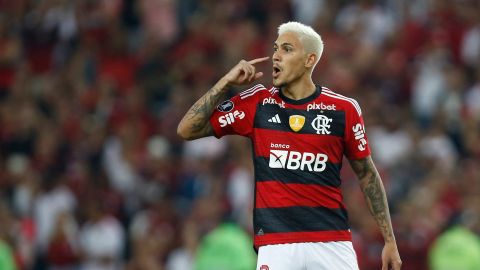 El jugador Pedro del Flamengo en un partido ante el Racing Club argentino.