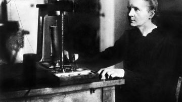 Fotografía de Marie Curie (1867-1934) Física y química polaca nacionalizada francesa.