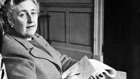 Agatha Christie murió el 12 de enero de 1976.