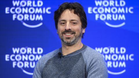 Sergey Brin y su socio, Larry Page, aún son dueños de un 16% de Google.