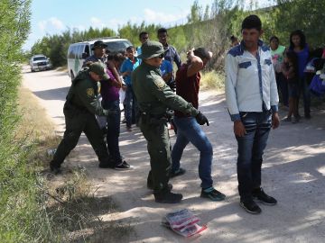 Las semanas previas a la culminación del Título 42 se registraron más de 10,000 detenciones al día.