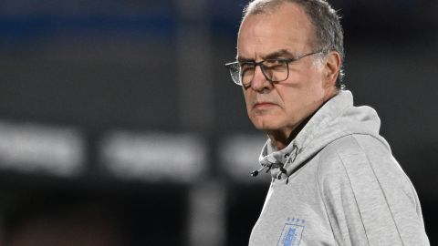 Marcelo Bielsa sorprende al convocar a 6 de los campeones Sub-20 poco antes del Uruguay-Cuba