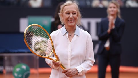 Martina Navratilova, leyenda del tenis, anunció que está libre del cáncer de garganta y de mama