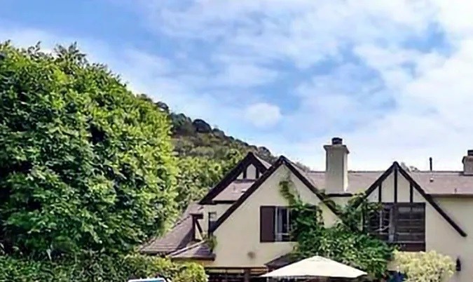 La casa fue construida en los años 30 pero a lo largo de los años ha sido actualizada en varias oportunidades.