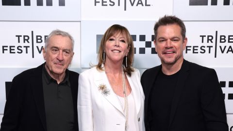 Robert de Niro, Jane Rosenthal y Matt Damon la noche de apertura del Festival de Tribeca 2023.