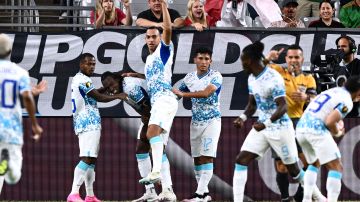 Honduras sufre pero logra un agónico empate ante Qatar, el invitado de la Copa Oro