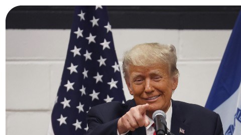 Donald Trump, Mike Pence y Ron DeSantis
