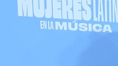 Thalía habla del mensaje oculto en una de sus canciones más emblemáticas.