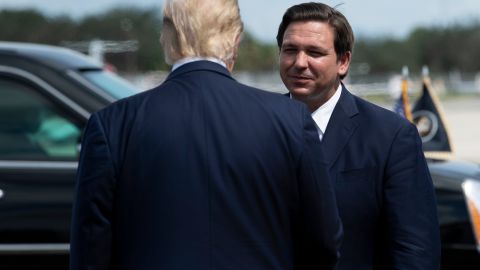 Donald Trump insta a Ron DeSantis a "ocuparse de su estado": "Vete a casa"