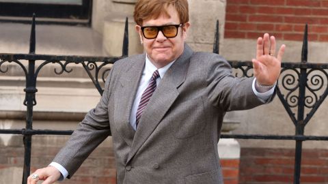 El cantante británico Elton John.