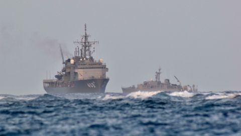 Buques rusos cerca de Okinawa.