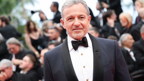 Bob Iger es un empresario estadounidense de 72 años.