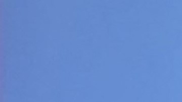 La mansión de Dua Lipa está valorada en más de $9 millones de dólares.