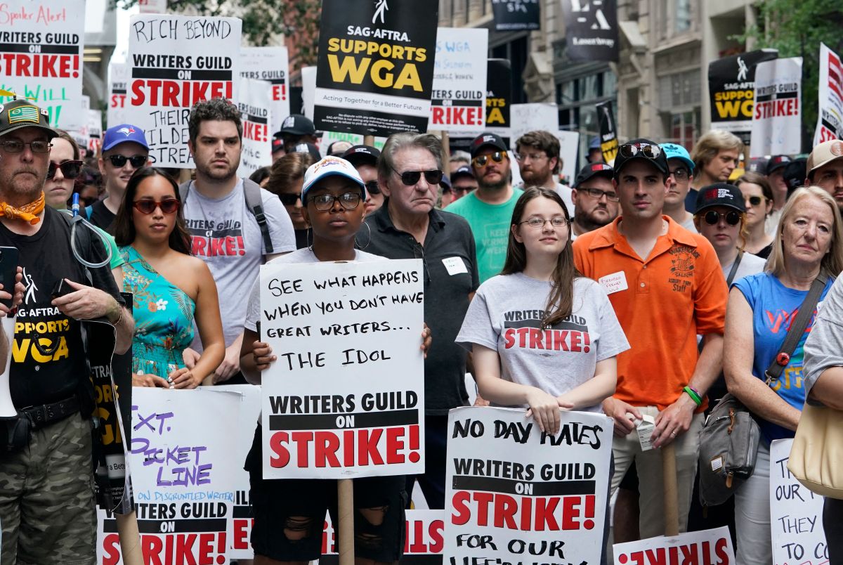 Screen Actors Guild Declares Official Strike: Hollywood Faces Worst Moment in History