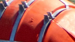 Abbott ha ordenado la extensión de una ristra de boyas y además alambrado en un tramo del Río Grande para impedir el cruce de migrantes.