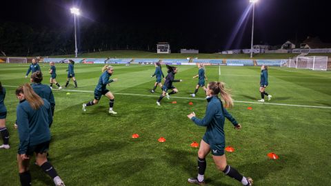 La Conmebol busca enaltecer el fútbol femenino.