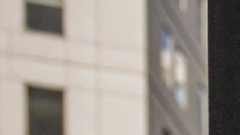 Otros migrantes prefirieron esperar en las calles algún hotel o refugio donde puedan ser albergados.