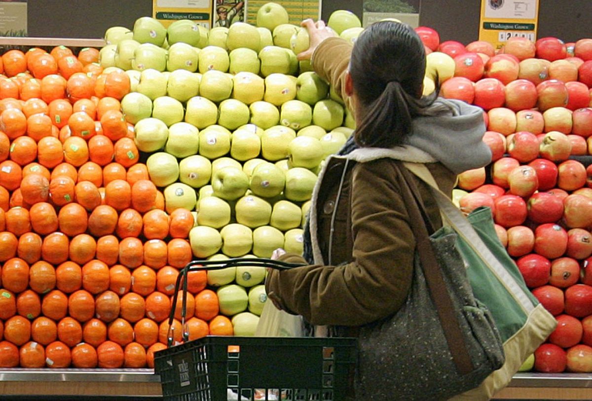 Los cupones SNAP son aceptados en supermercados.