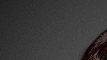 Julia Gama y Manelyk González calentaron la piscina del "León" en "Los 50".