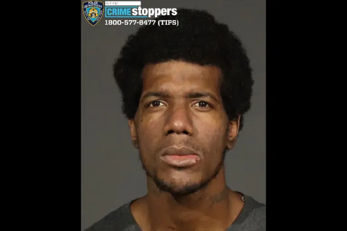Pervert Wanted After Sexually Assaulting Two Girls While They Slept In The Bronx In Separate Crimes 1009